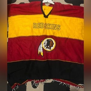VINTAGE WASHINGTON REDSKINS PANCHO. *RARE*